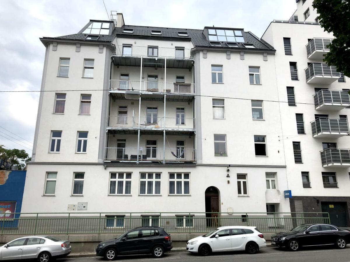 Spacious Apartment In Center With Terrace Wien Eksteriør billede